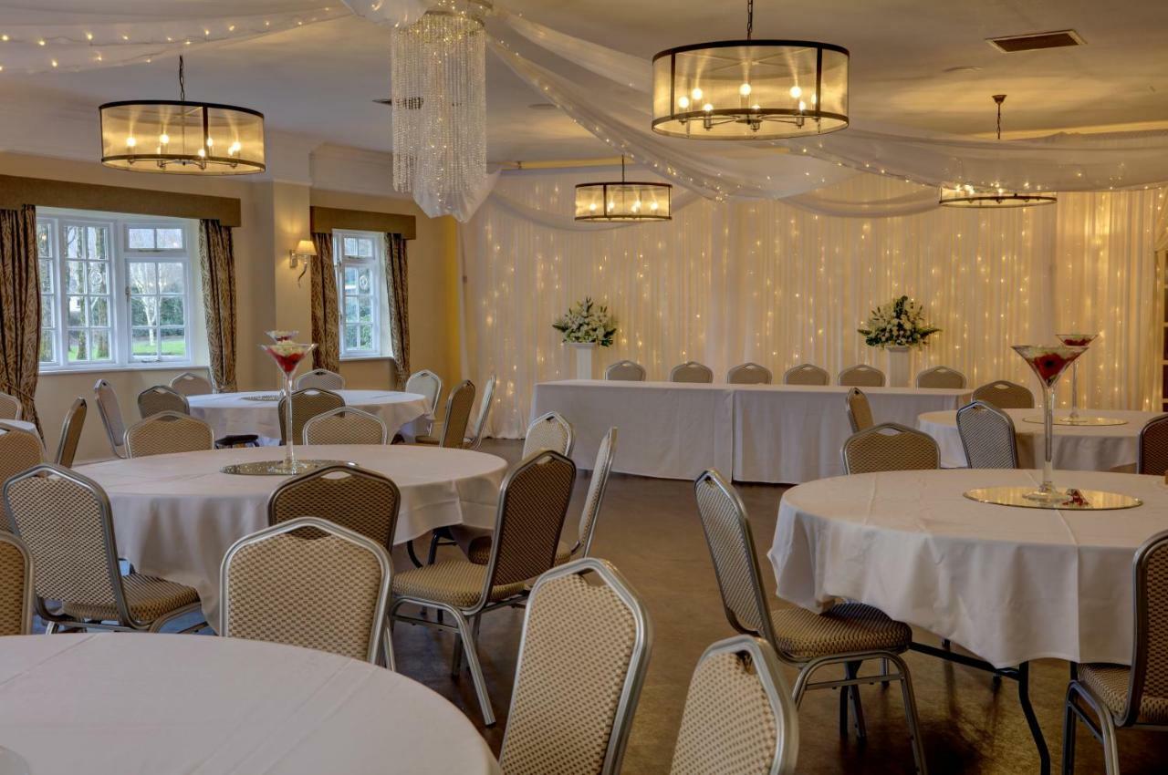 Wild Pheasant Hotel & Spa Llangollen Bagian luar foto