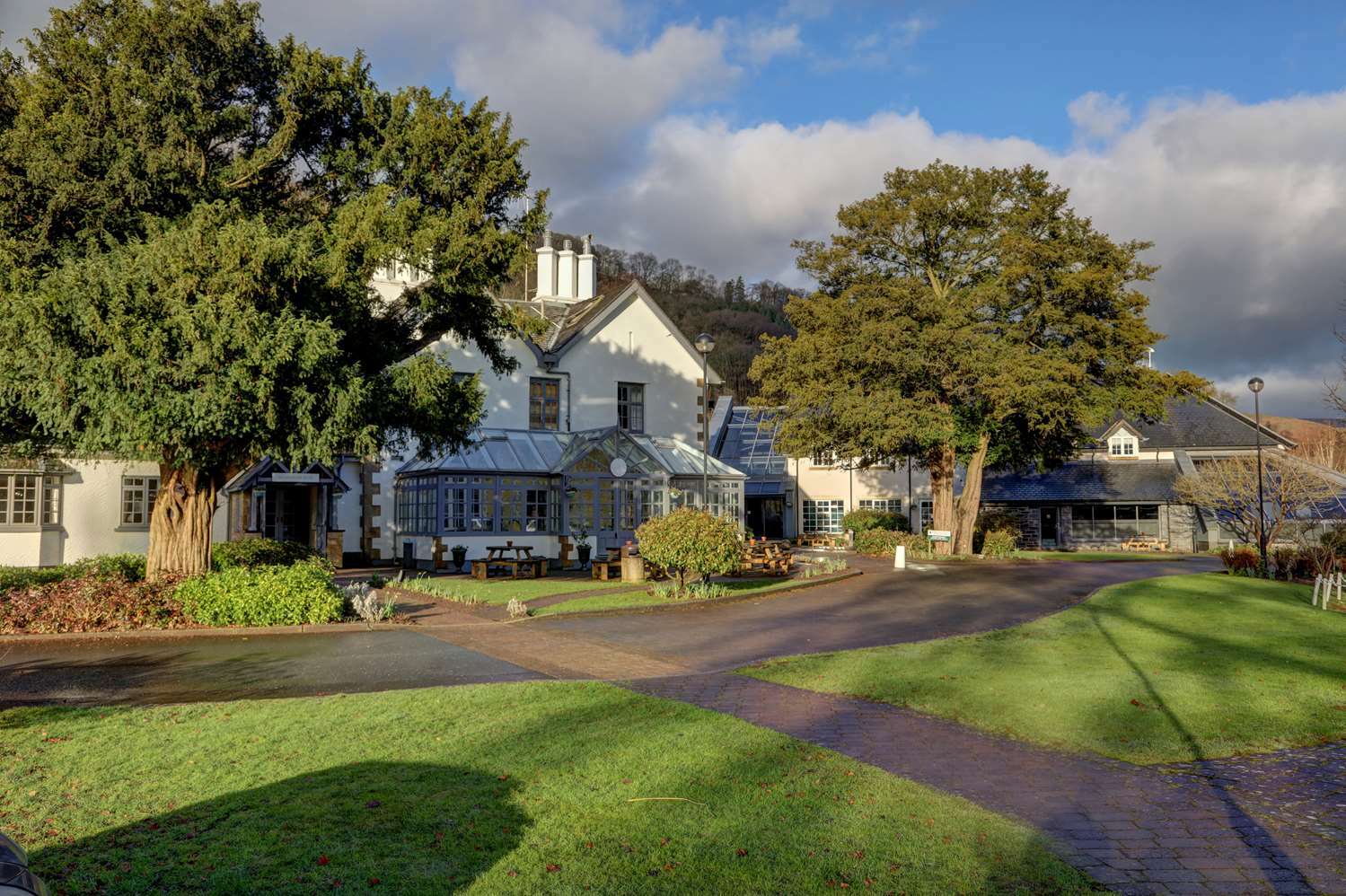 Wild Pheasant Hotel & Spa Llangollen Bagian luar foto
