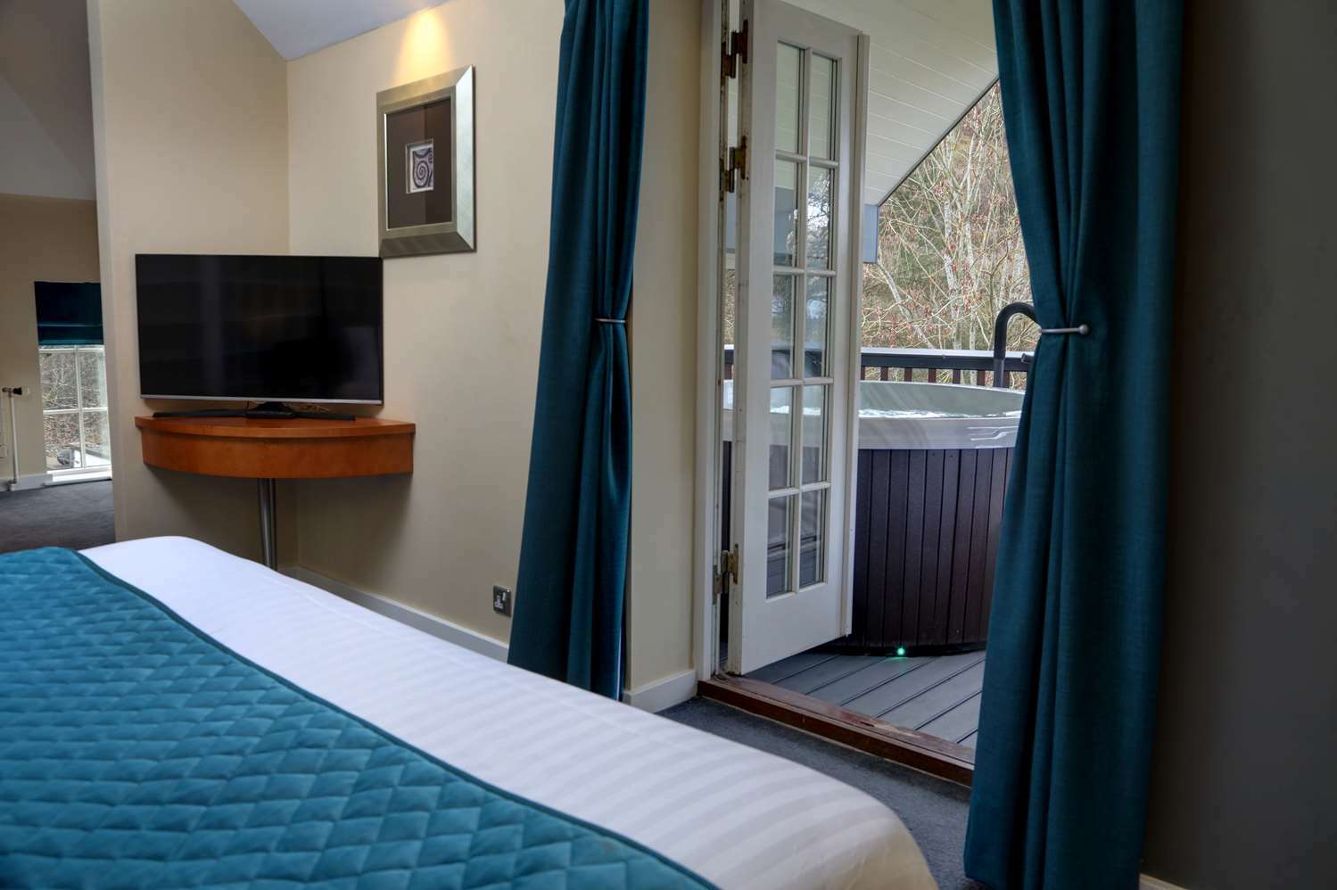 Wild Pheasant Hotel & Spa Llangollen Bagian luar foto