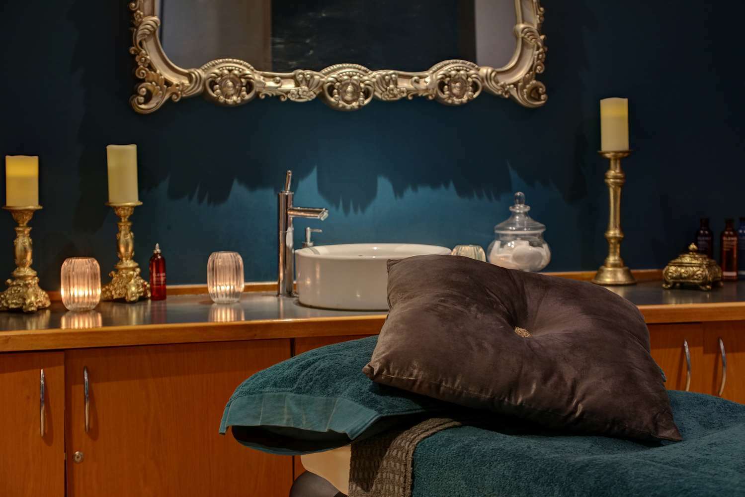 Wild Pheasant Hotel & Spa Llangollen Bagian luar foto